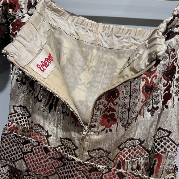 Iconic 1970s Oscar de La Renta Metallic Gold Silk Brocade Dress Gown Fur Cuff - Picture 7 of 16